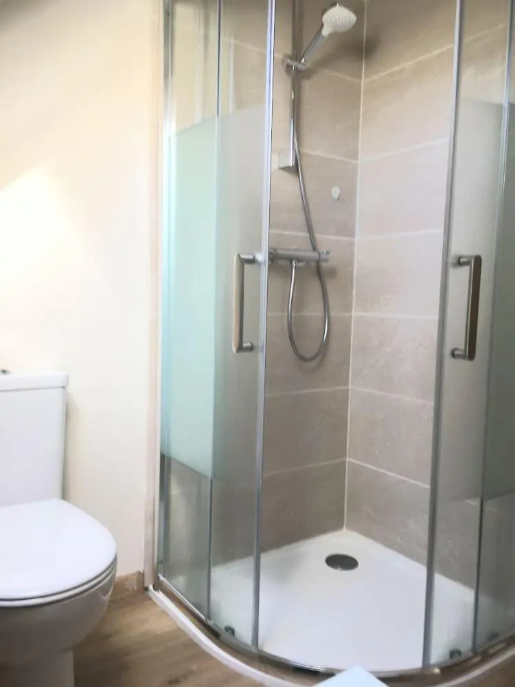 Lancieux- Studio Calme Et Spacieux Apartment Lancieux
